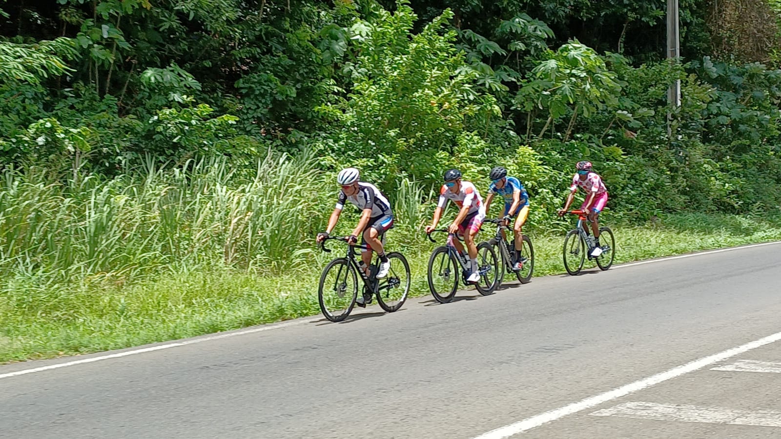 [⭕️Direct?‍♂️] Suivez la cinquième étape du tour cycliste de Martinique